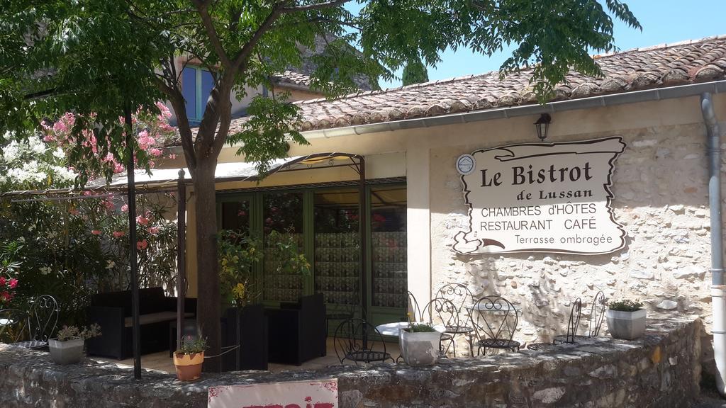 Auberge Le Bistrot De Lussan Lussan  Exterior foto